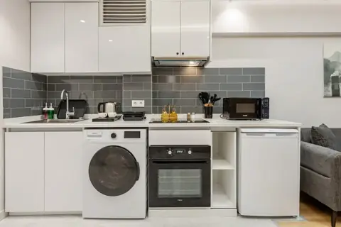 Economy Apartment — 4
